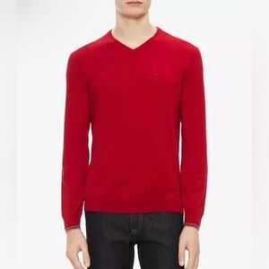 NWT Calvin Klein Red Merino Wool Sweater V-Neck Men’s Small (MFR DEFECT)
